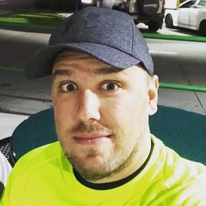 Meet your Posher, Brandon